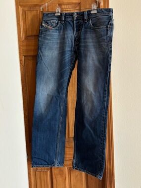 Diesel Classic Men's Blue Straight-Leg Jeans